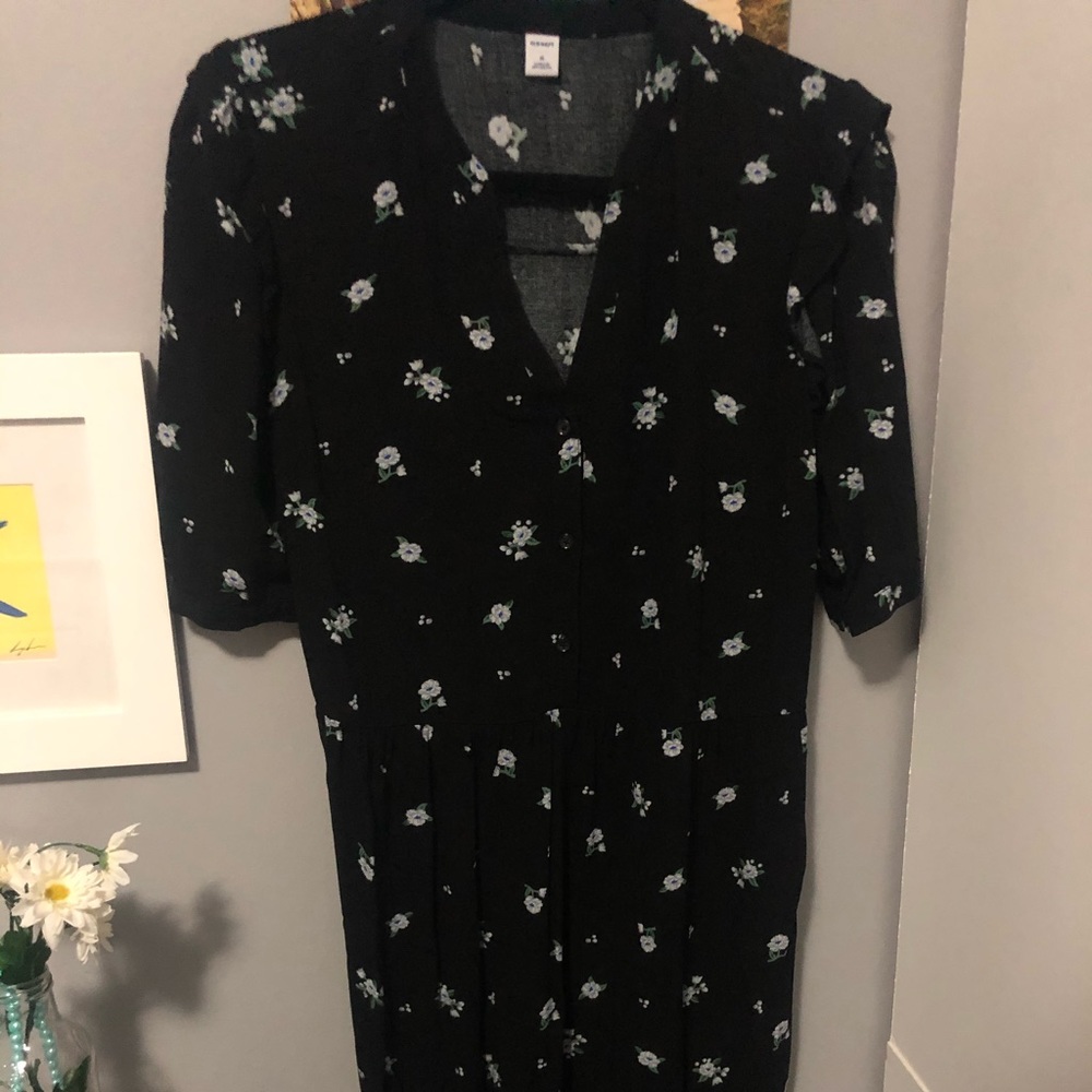 Short sleeve midi dress